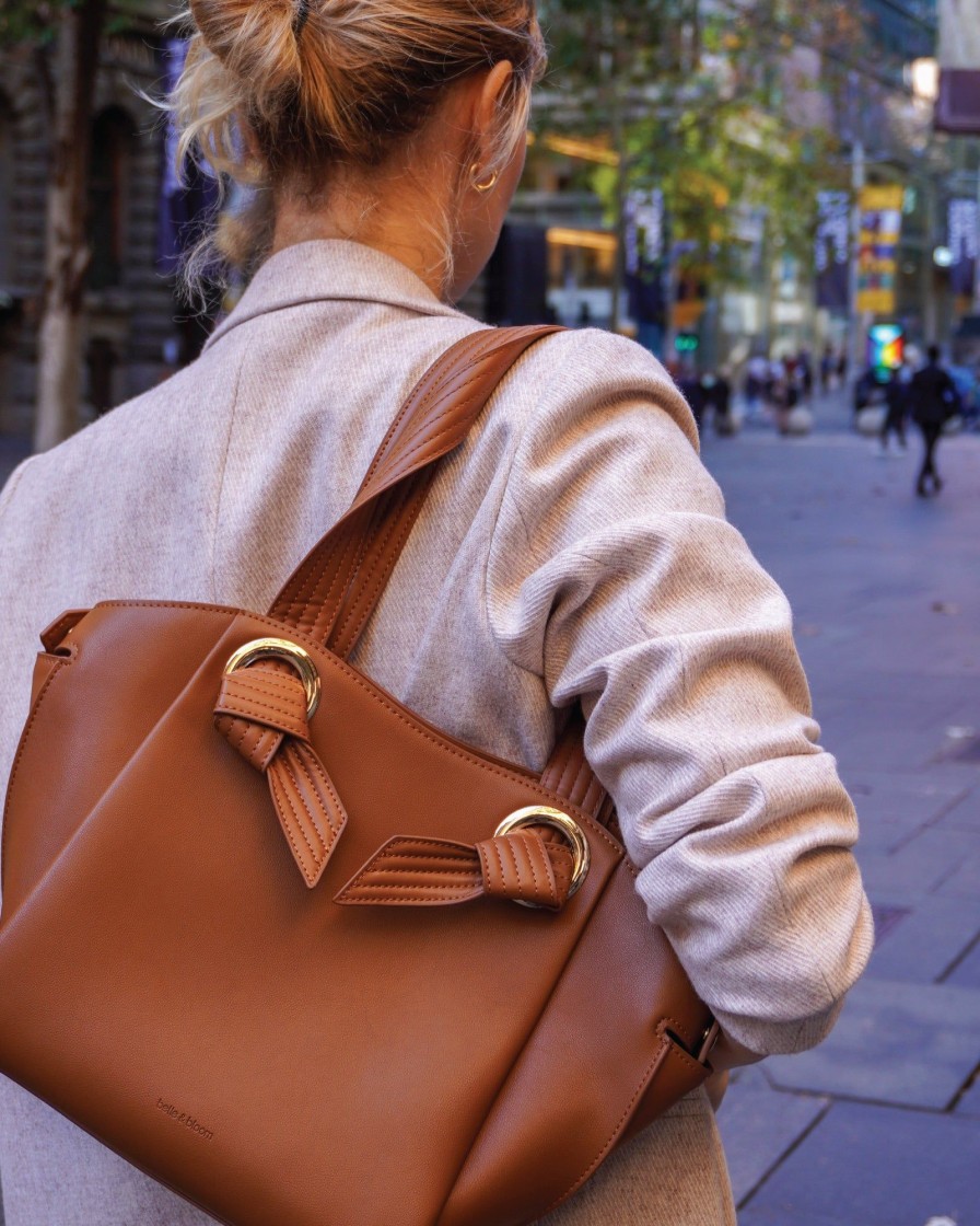 Women Belle & Bloom Shoulder Bags | Heart Of Gold Leather Shoulder Bag - Camel